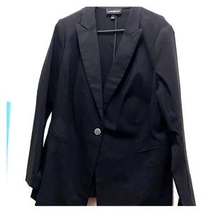 Women’s blazer plus size